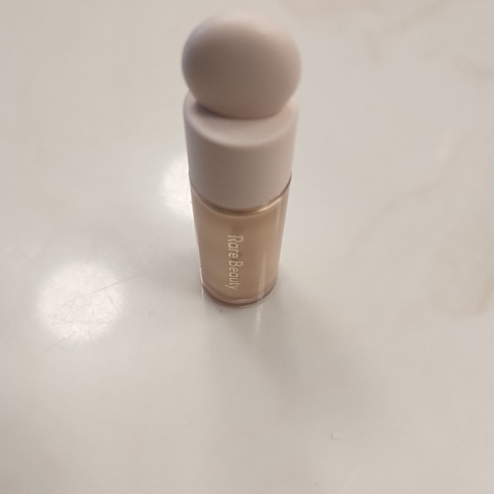 Rare Beauty Liquid Luminizer - Outshine, Travel Size 0.09oz/2.5 ml NWOB